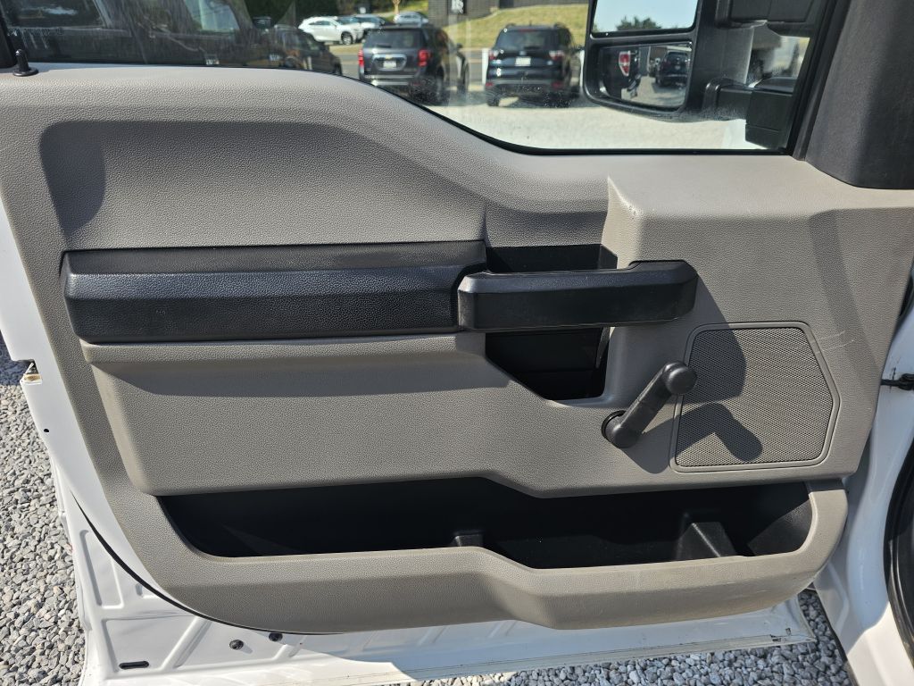 2017 Ford F-250 photo 16