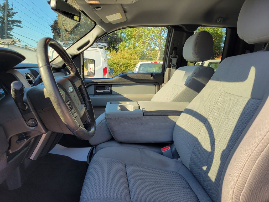 2014 Ford F-150 photo 17