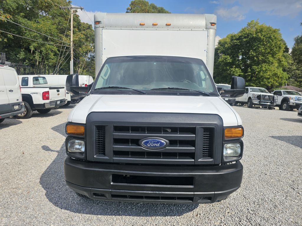 2017 Ford E-350 photo 7