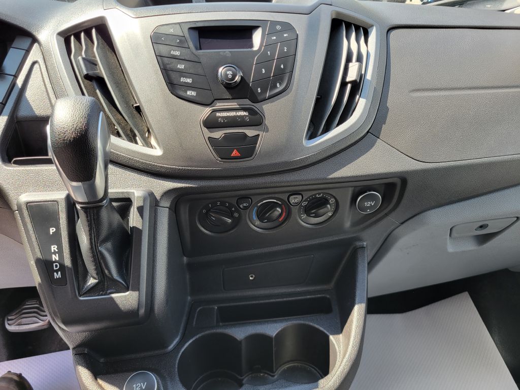 2018 Ford Transit photo 12