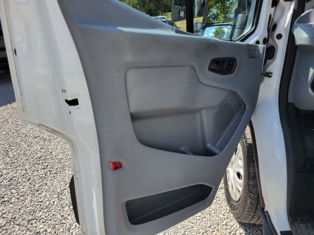 2018 Ford Transit photo 14