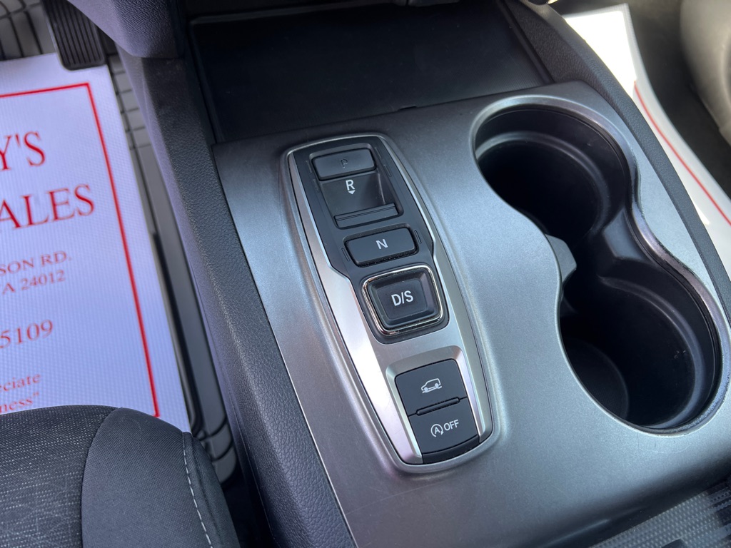 Photo 16 of this HONDA PASSPORT