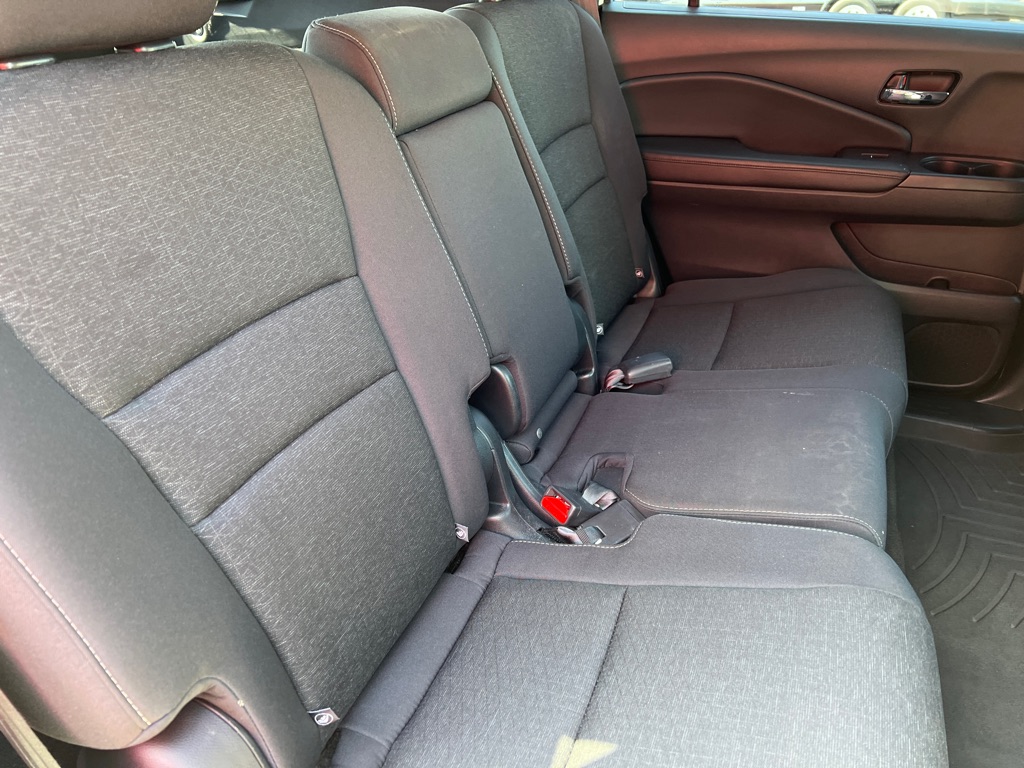 Photo 22 of this HONDA PASSPORT