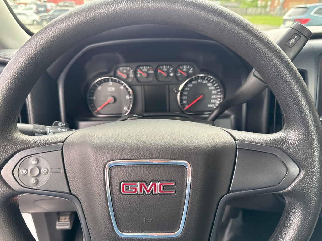 Photo 13 of this GMC SIERRA 1500