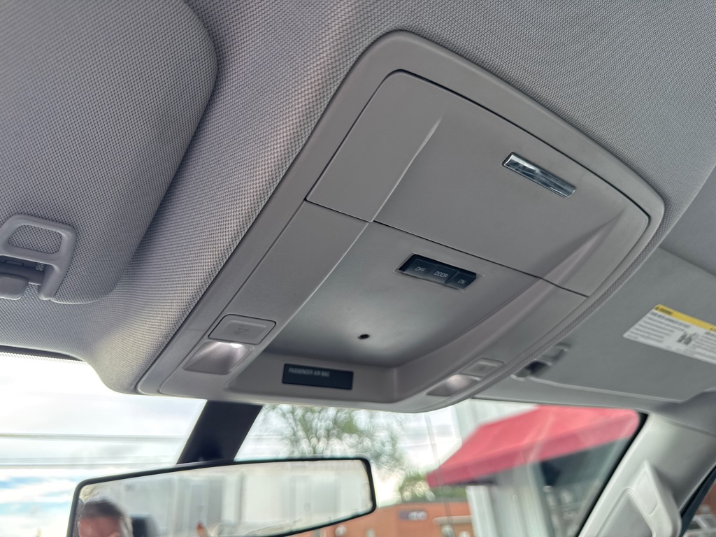 Photo 14 of this GMC SIERRA 1500