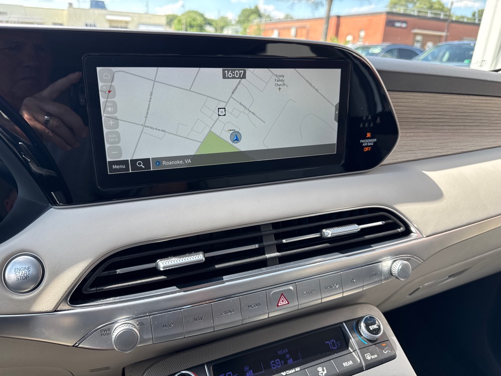 Photo 14 of this HYUNDAI PALISADE