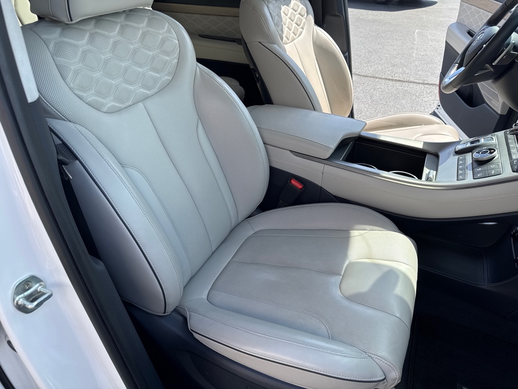 Photo 22 of this HYUNDAI PALISADE
