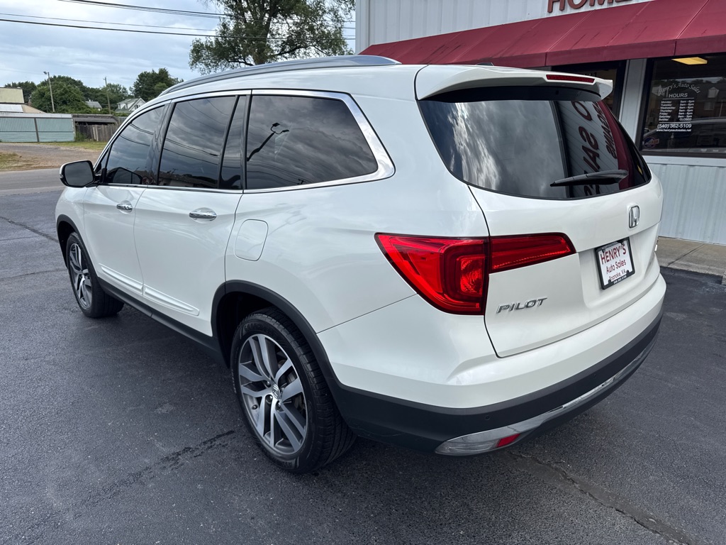 Photo 7 of this HONDA PILOT