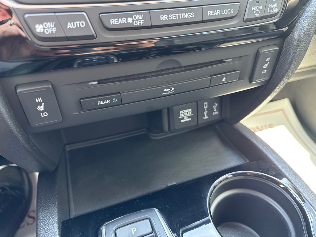 Photo 15 of this HONDA PILOT