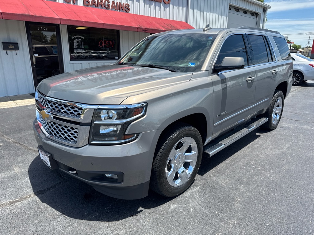 Photo 2 of this CHEVROLET TAHOE
