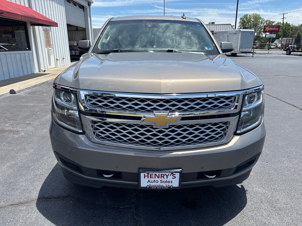 Photo 3 of this CHEVROLET TAHOE