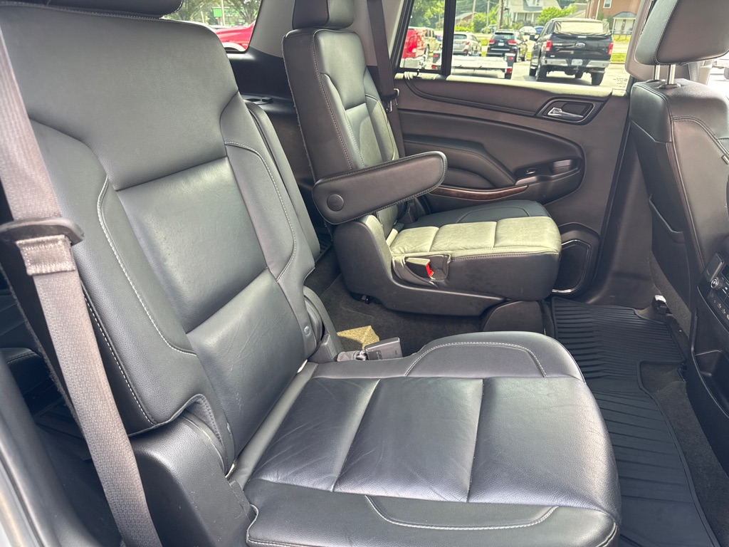 Photo 15 of this CHEVROLET TAHOE