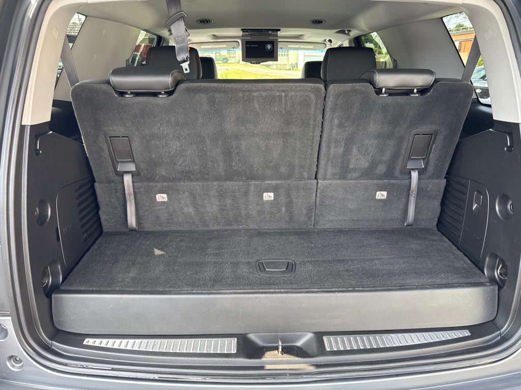Photo 14 of this CHEVROLET TAHOE