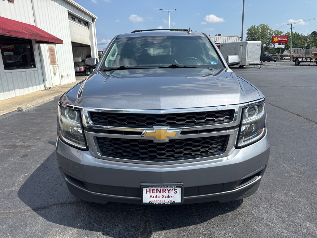 Photo 3 of this CHEVROLET TAHOE