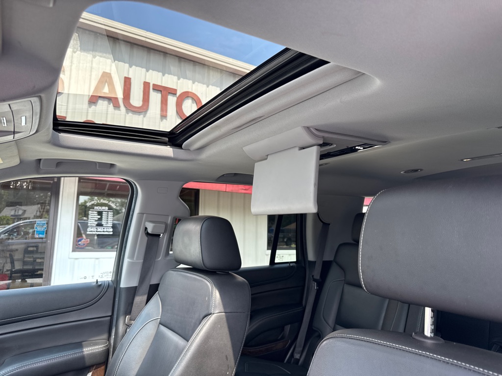 Photo 9 of this CHEVROLET TAHOE