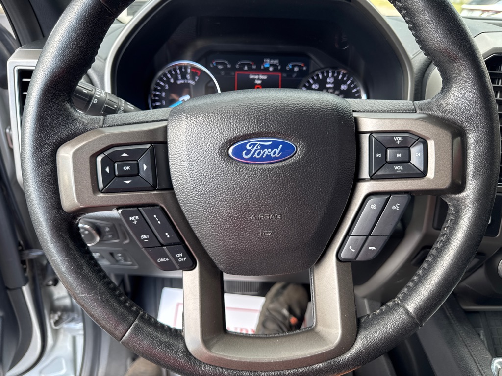 Photo 15 of this FORD EXPEDITION