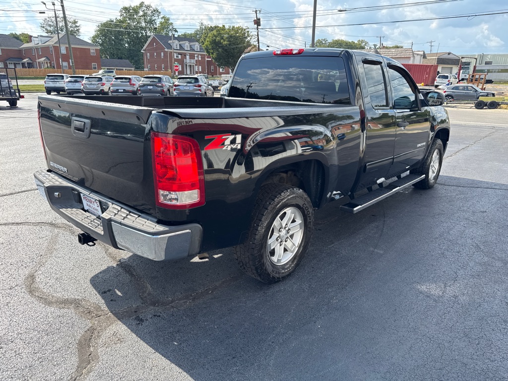 Photo 5 of this GMC SIERRA