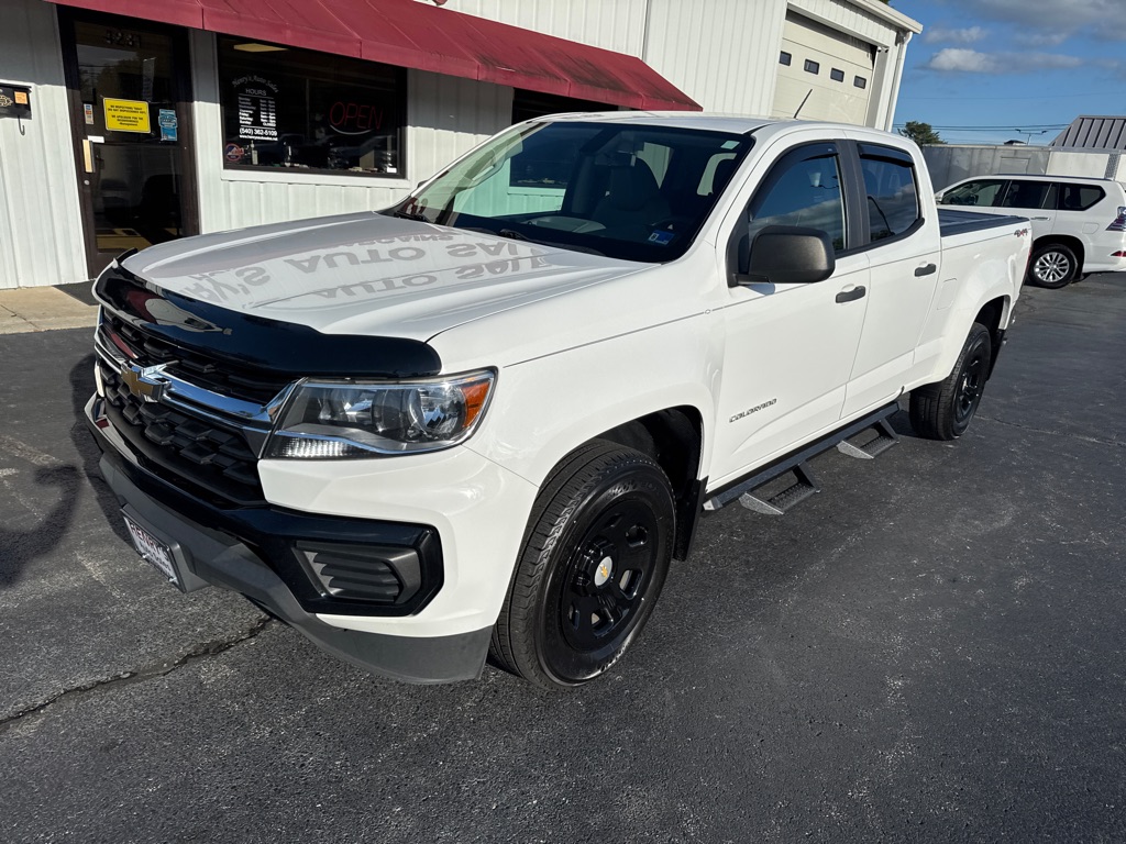 Photo 2 of this CHEVROLET COLORADO
