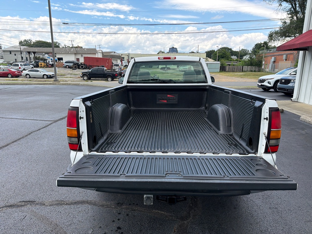 Photo 8 of this GMC SIERRA