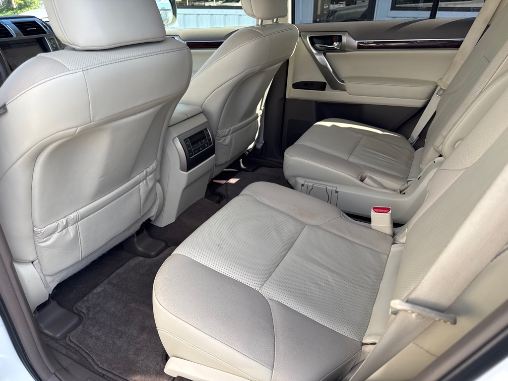 Photo 15 of this LEXUS GX 460