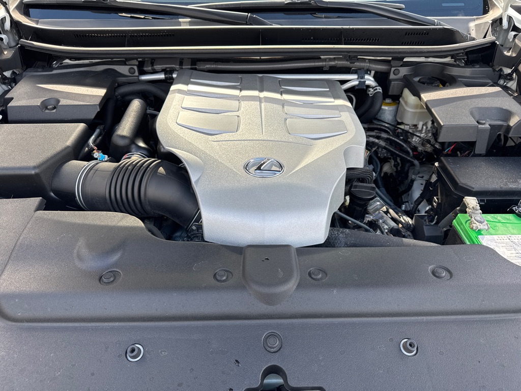 Photo 21 of this LEXUS GX 460