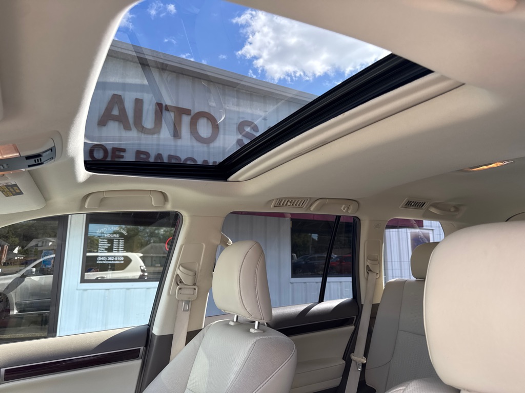 Photo 11 of this LEXUS GX 460
