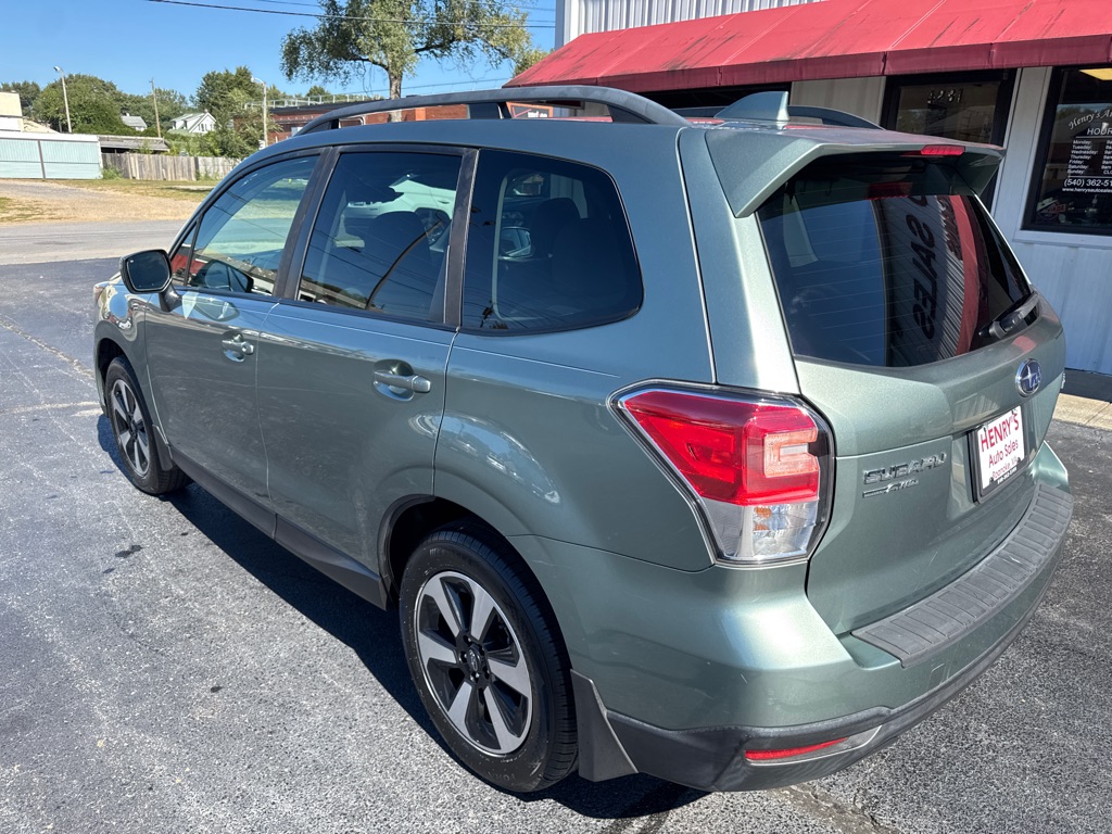 Photo 7 of this SUBARU FORESTER