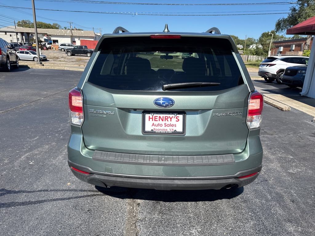 Photo 6 of this SUBARU FORESTER