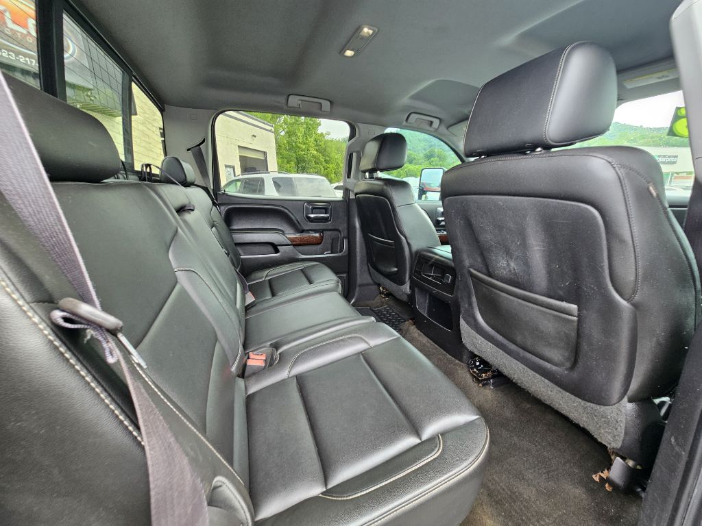 Photo 11 of this GMC SIERRA 1500