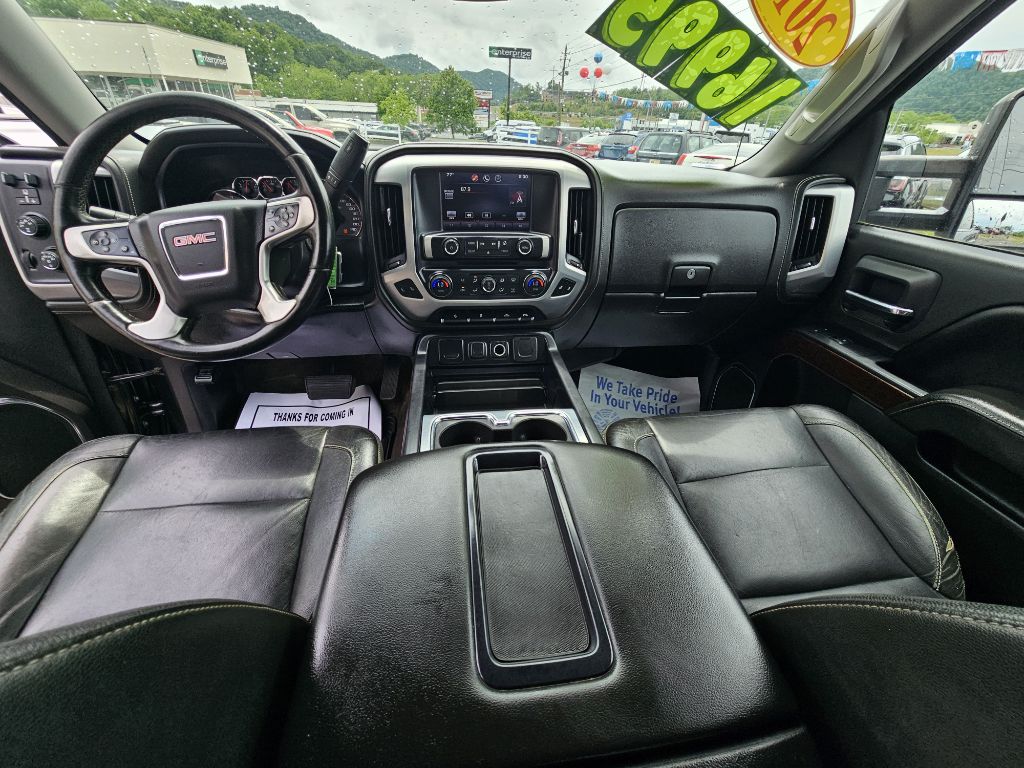 Photo 8 of this GMC SIERRA 1500