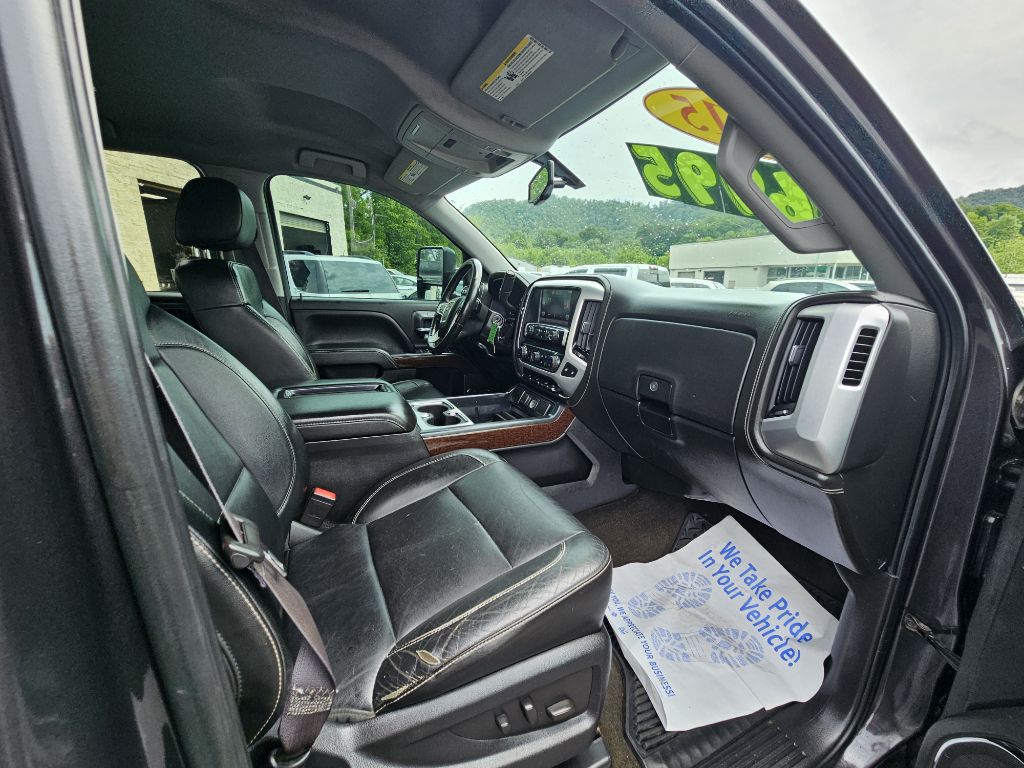 Photo 9 of this GMC SIERRA 1500