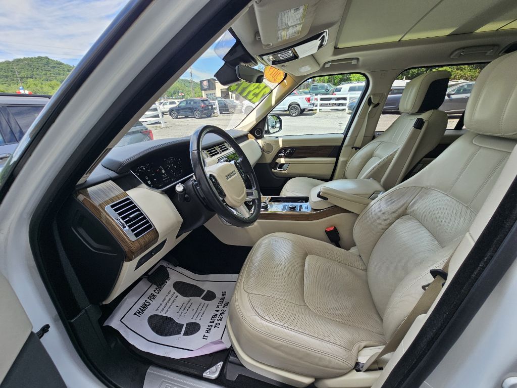 Photo 7 of this LAND ROVER RANGE ROVER