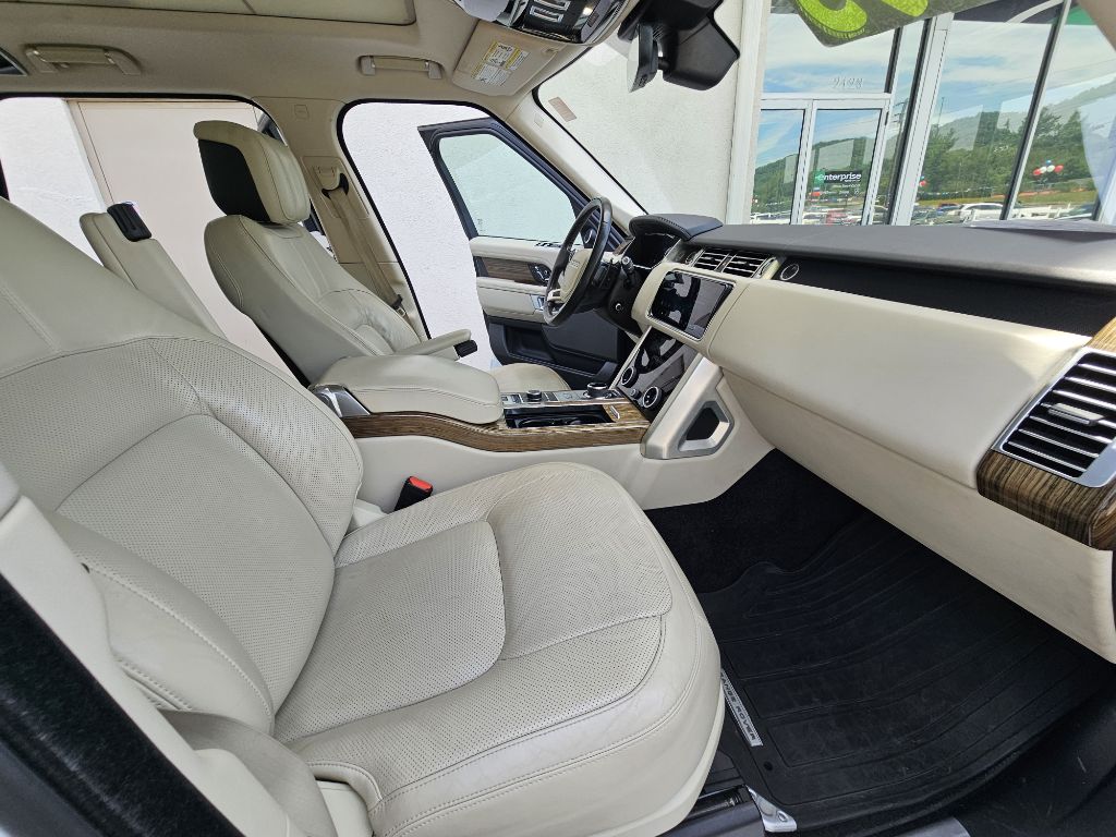 Photo 9 of this LAND ROVER RANGE ROVER