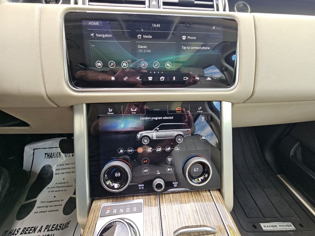 Photo 14 of this LAND ROVER RANGE ROVER