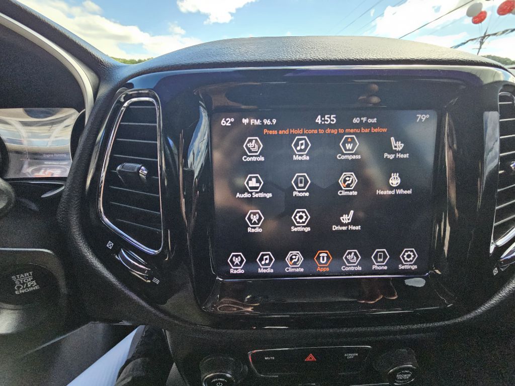 Photo 14 of this JEEP COMPASS