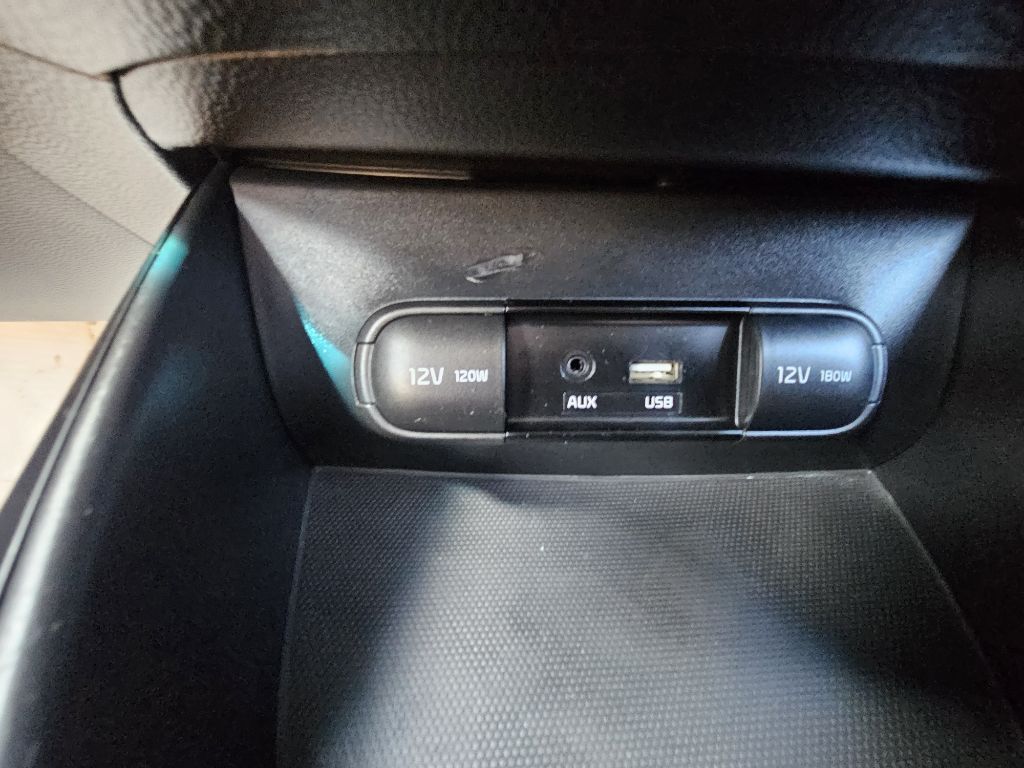 Photo 14 of this KIA SOUL