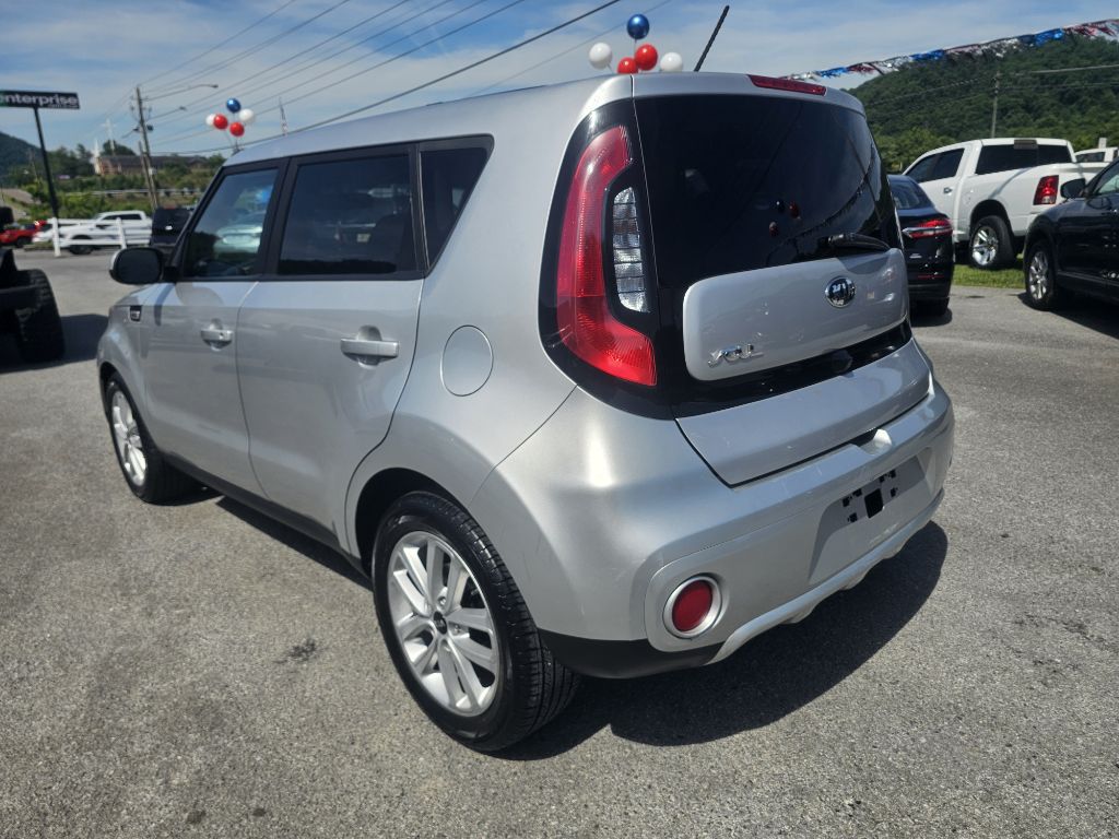 Photo 5 of this KIA SOUL