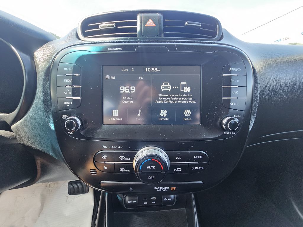 Photo 13 of this KIA SOUL