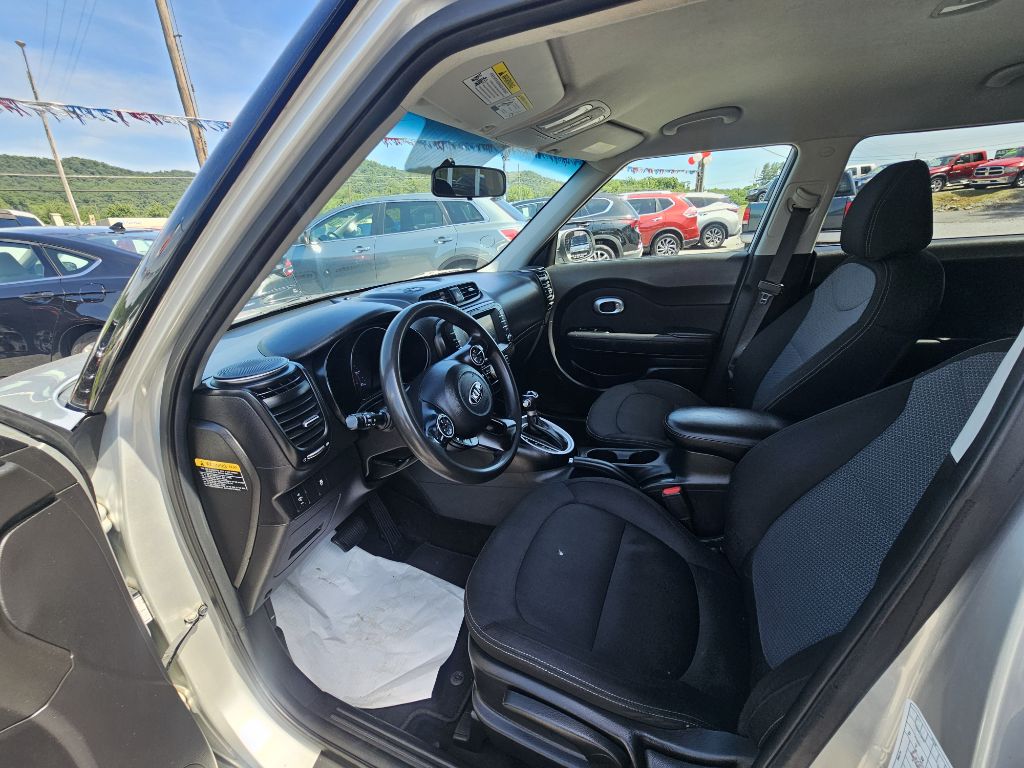 Photo 7 of this KIA SOUL