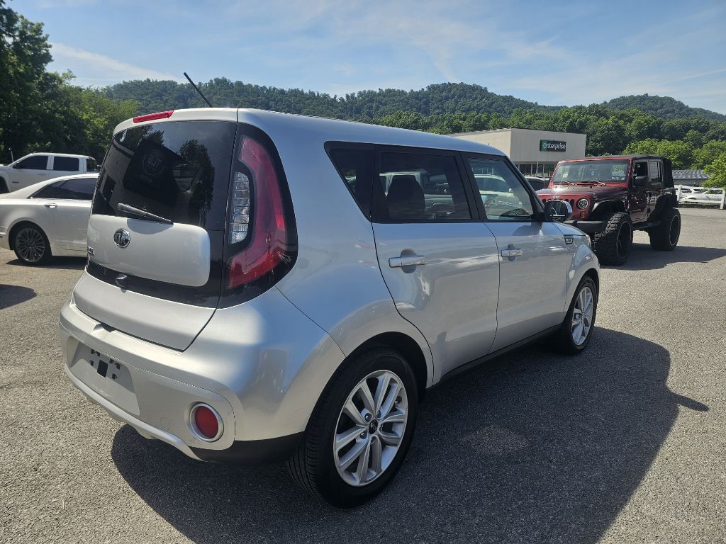 Photo 6 of this KIA SOUL