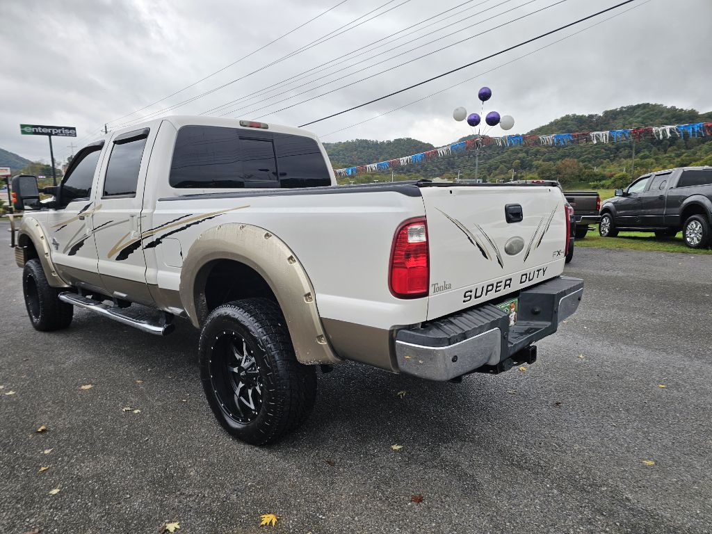 Photo 6 of this FORD F-350 SUPER DUT