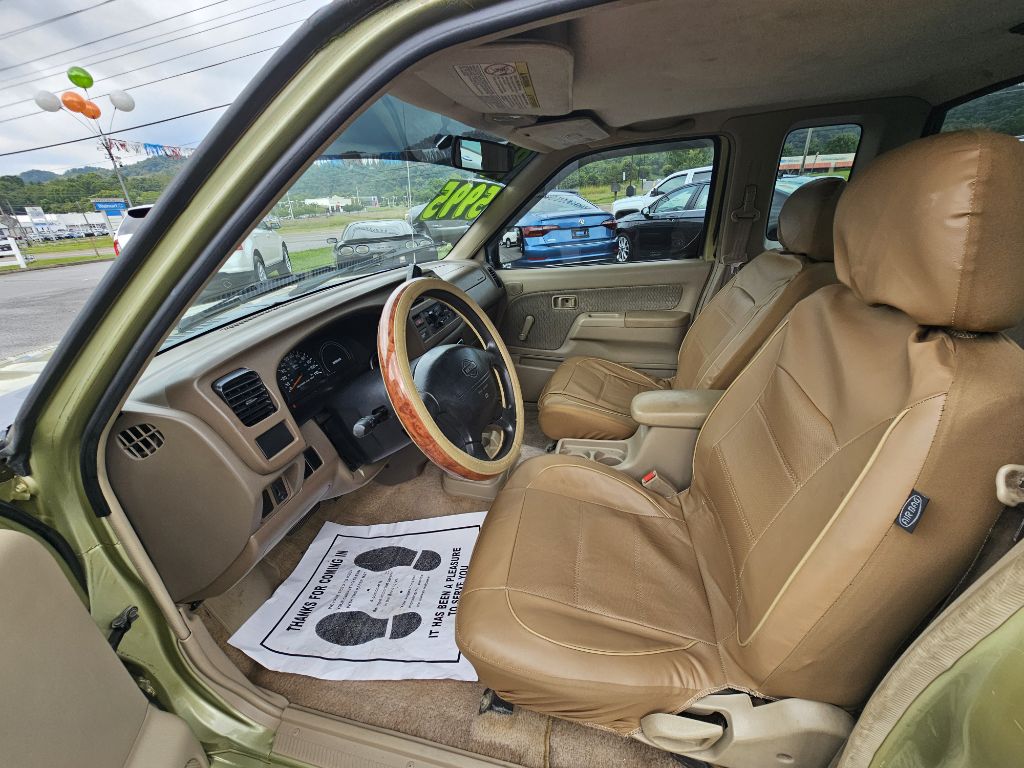 Photo 7 of this NISSAN FRONTIER