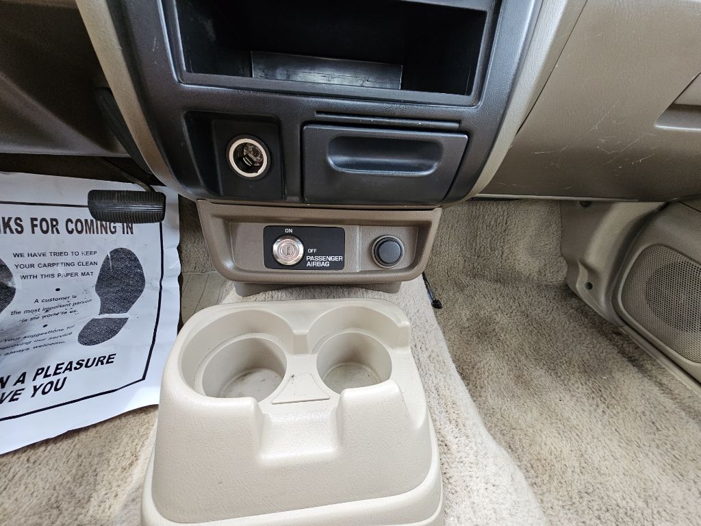Photo 10 of this NISSAN FRONTIER