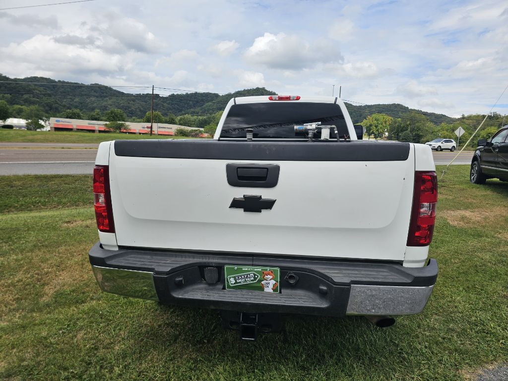 Photo 5 of this CHEVROLET SILVERADO 2500H