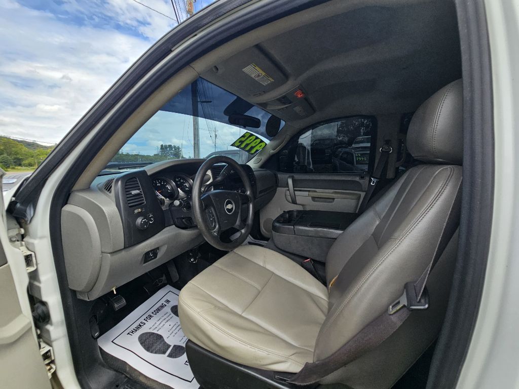 Photo 7 of this CHEVROLET SILVERADO 2500H