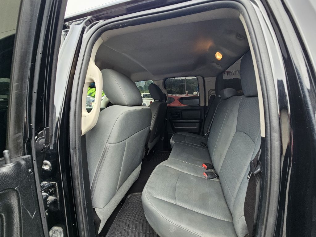 Photo 10 of this RAM 1500