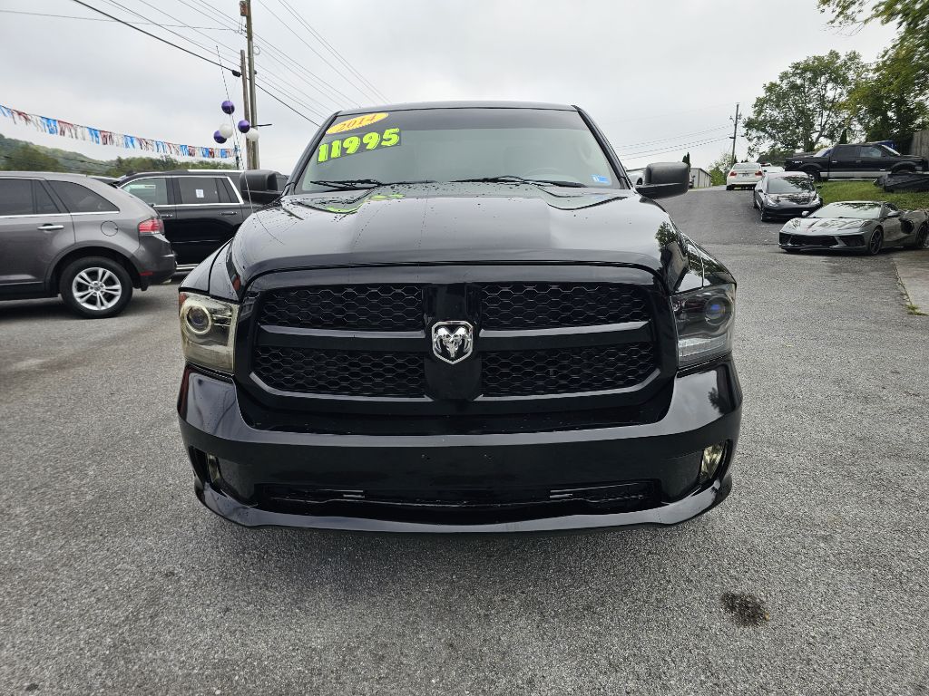 Photo 2 of this RAM 1500