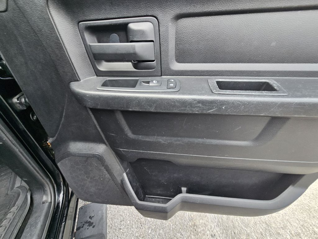 Photo 14 of this RAM 1500