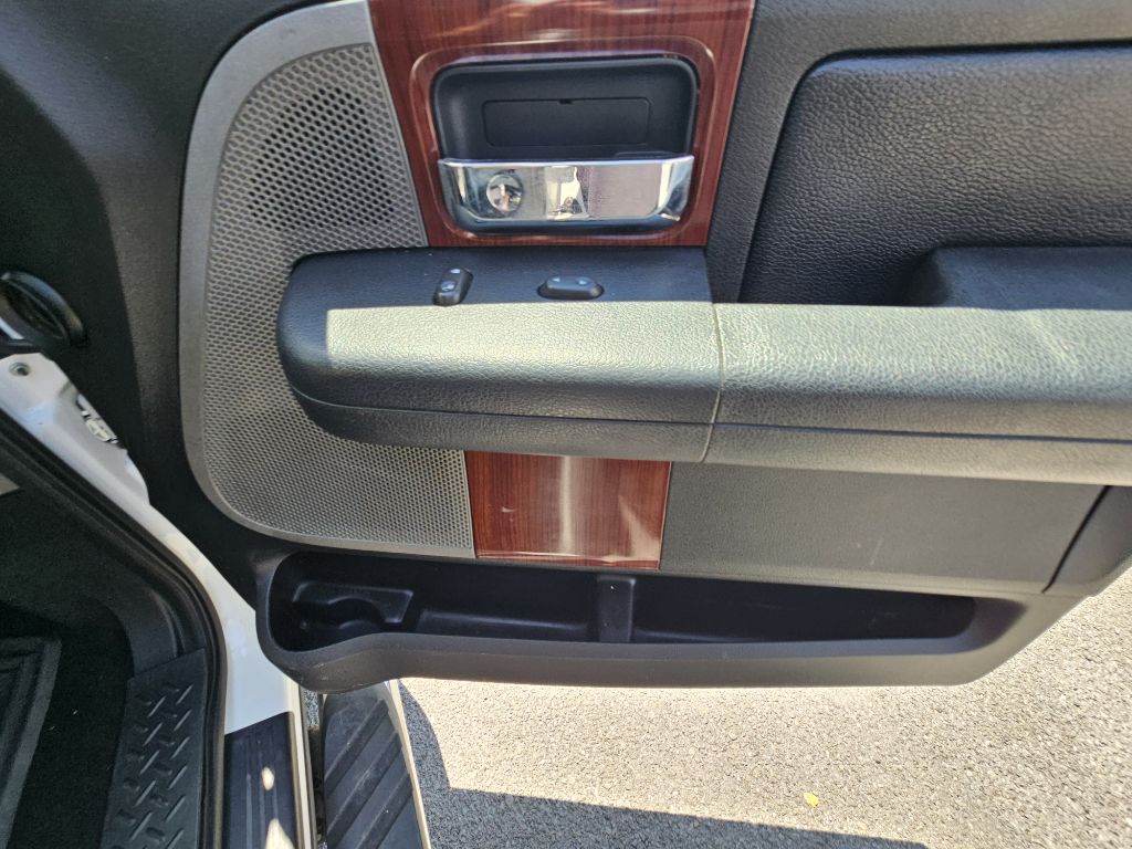 Photo 14 of this FORD F-150