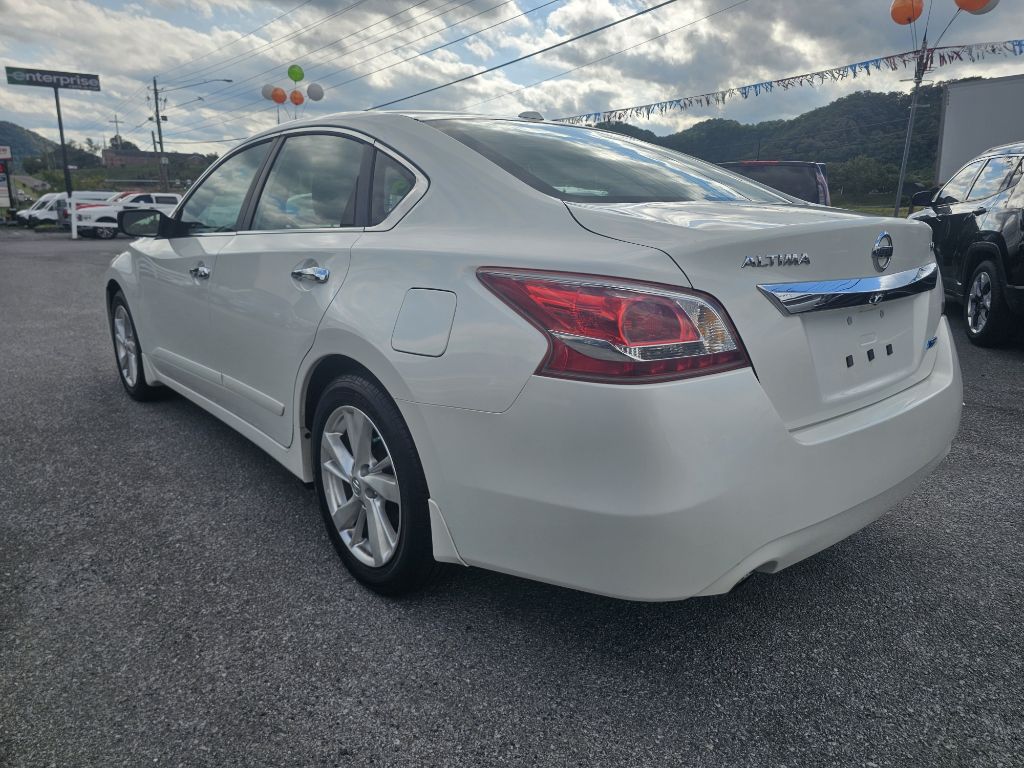 Photo 5 of this NISSAN ALTIMA